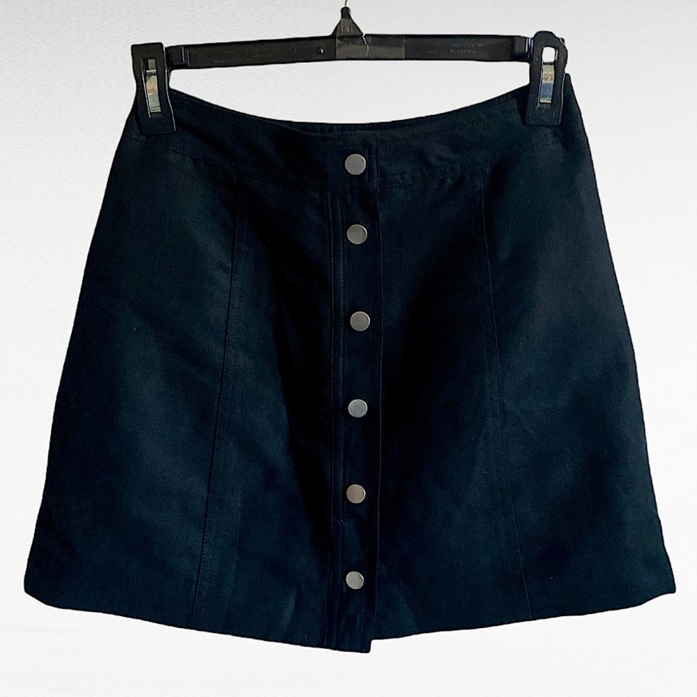 BLACK SUEDE BUTTON UP HIGH WAIST MINI SKIRT